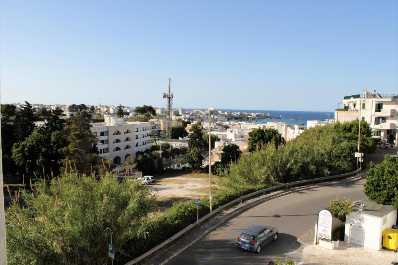 Catona House Aparthotel Otranto Ngoại thất bức ảnh