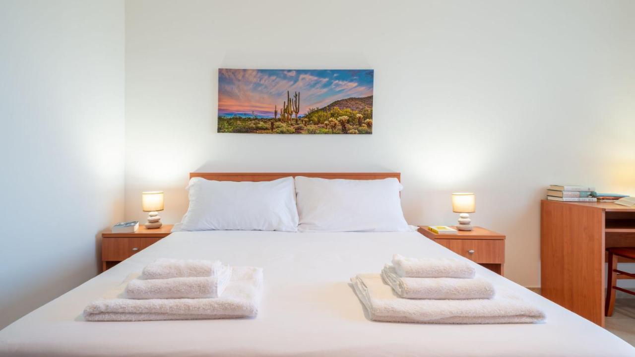 Catona House Aparthotel Otranto Ngoại thất bức ảnh